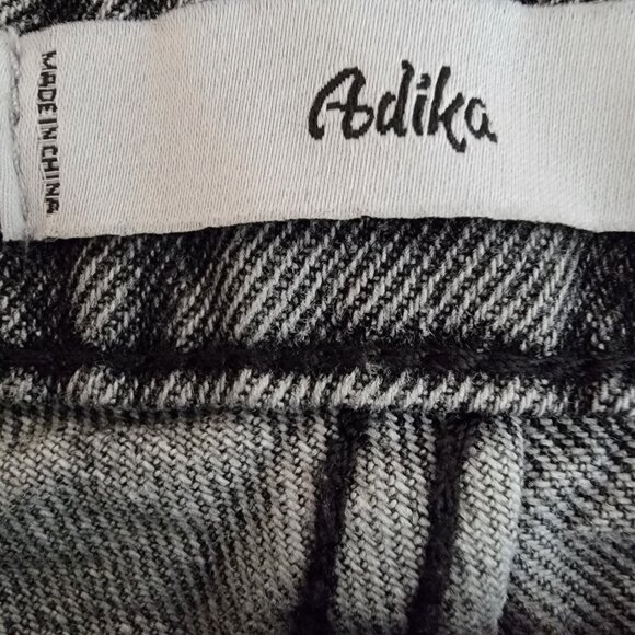 Adika Jeans Colorblock Two Tone Black Gray Retro 80s 90s Y2K Womens Size Small - Picture 5 of 13